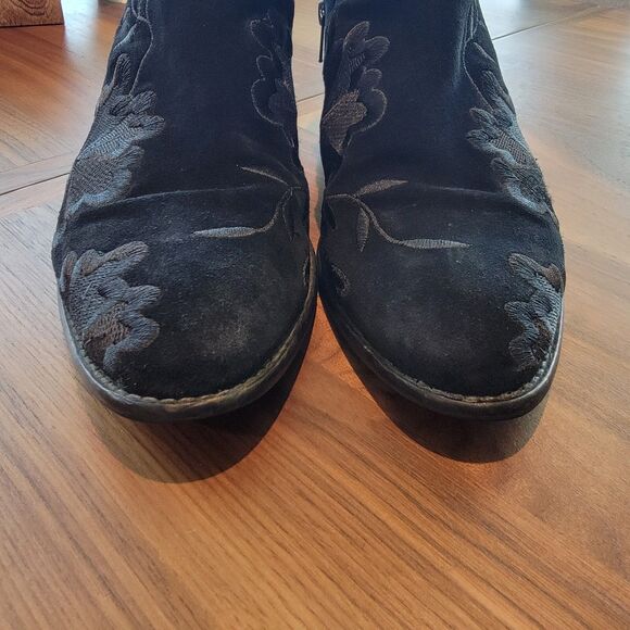 Seychelles Lantern Women's U.S. 10 Floral Embroidered Ankle Bootie IB00889 - Picture 3 of 10